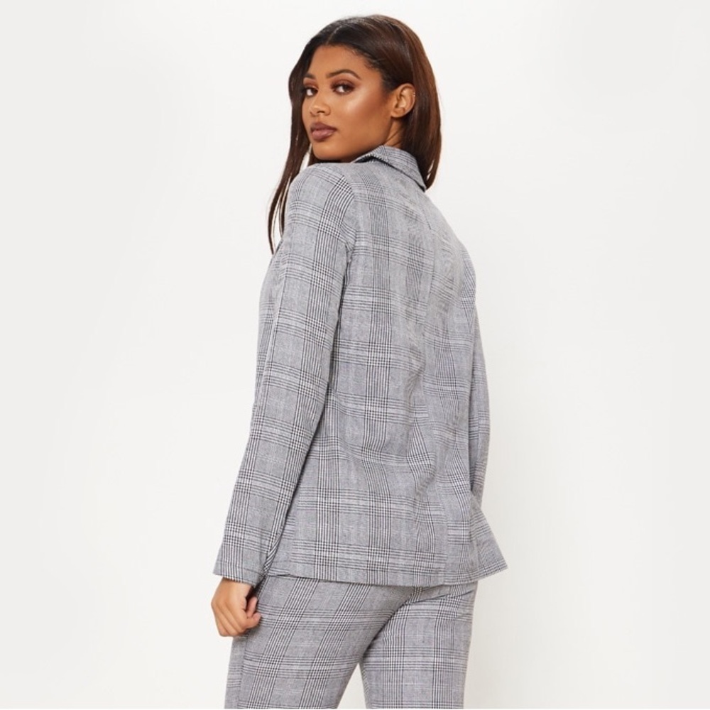 🆕 PRETTY LITTLE THING Tall Grey Checked Blazer Size 6 - Picture 2 of 5